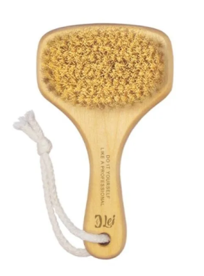 Lei массажная щетка  для сухого массажа тампико с покрытием 